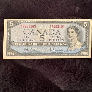 1954 Canada $5 Banknote – Queen Elizabeth II – Vintage Canadian Currency